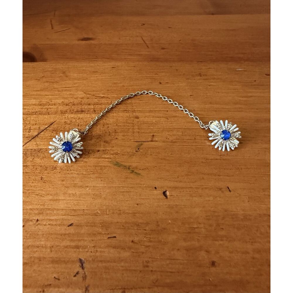 Vintage Sweater Guard Clip White Enamel Daisy Blue Rhinestone Gold Chain Retro